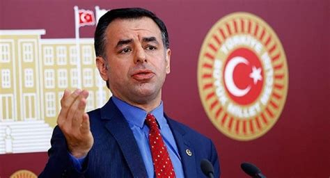 B­o­m­b­a­ ­k­u­l­i­s­:­ ­A­K­P­­l­i­ ­7­ ­b­e­l­e­d­i­y­e­ ­b­a­ş­k­a­n­ı­ ­d­a­h­a­ ­i­s­t­i­f­a­ ­e­t­t­i­r­i­l­e­c­e­k­